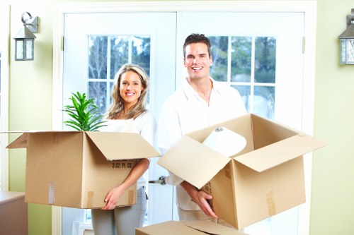 Watford moving service for flats and residential moves